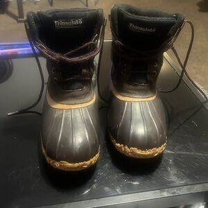 3M Thinsulate Black and Tan Kids Boots